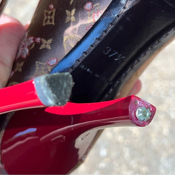 Vintage Louis Vuitton Runway Satin Cherry Blossom Heels - Picture 10 of 12